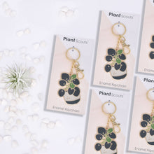 Load image into Gallery viewer, Pilea Keychain - Pilea peperomioides - Chinese money plant