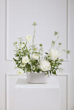 Load image into Gallery viewer, Pot: Stable Planter 5.5in x 3in x 2.75in
