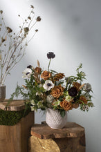 Load image into Gallery viewer, Pot: Fondant 6.5in x 6.75in
