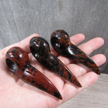Load image into Gallery viewer, Gemstone Raven Skull Figurine Labradorite
