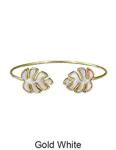 Mother Of Pearl Monstera Wired Cuff Bracelet: Gold